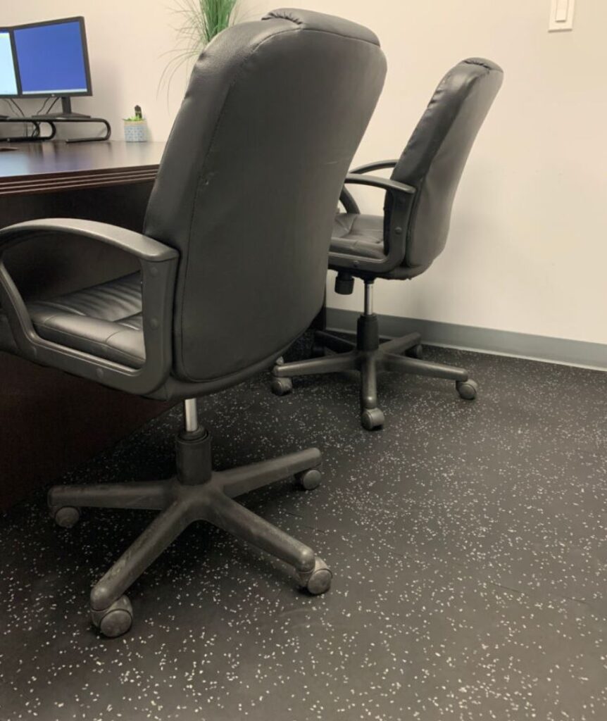 Interlocking Rubber floor tiles