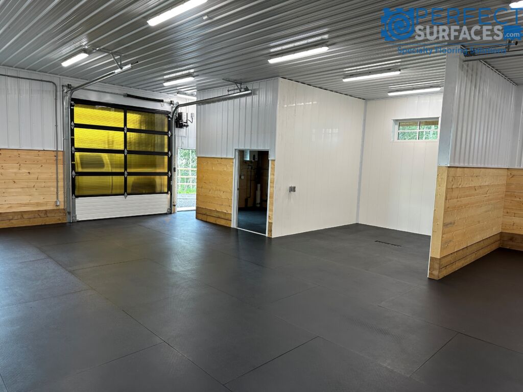 DuraRUBBER® – Equine & Livestock Mats