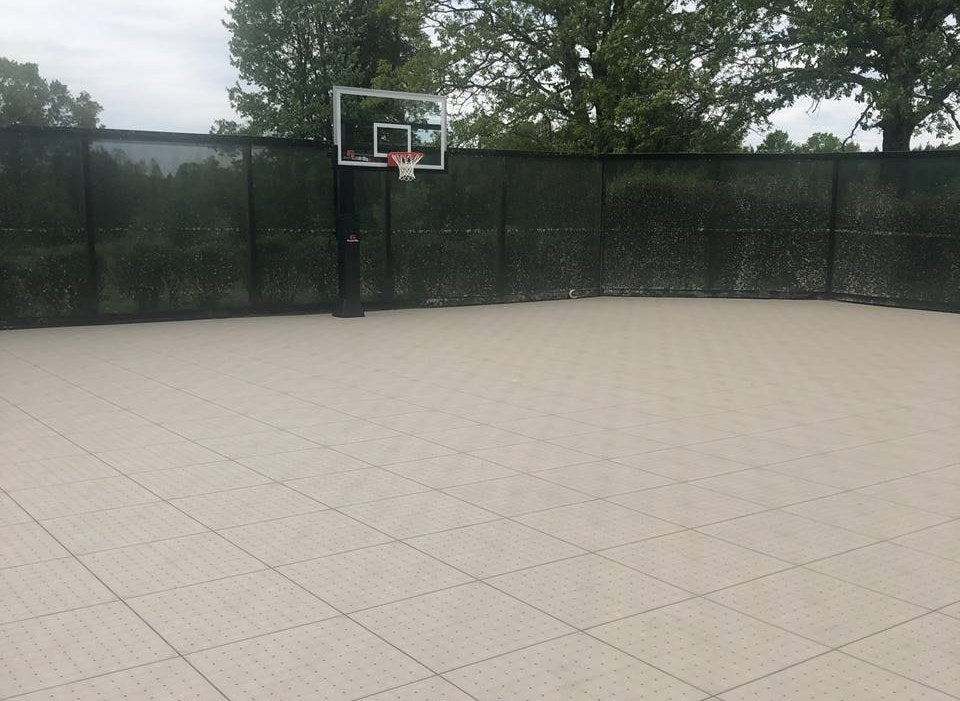 SnapGRID® XXL Interlocking Panels: Versatile Solutions for Sports, Construction & Events
