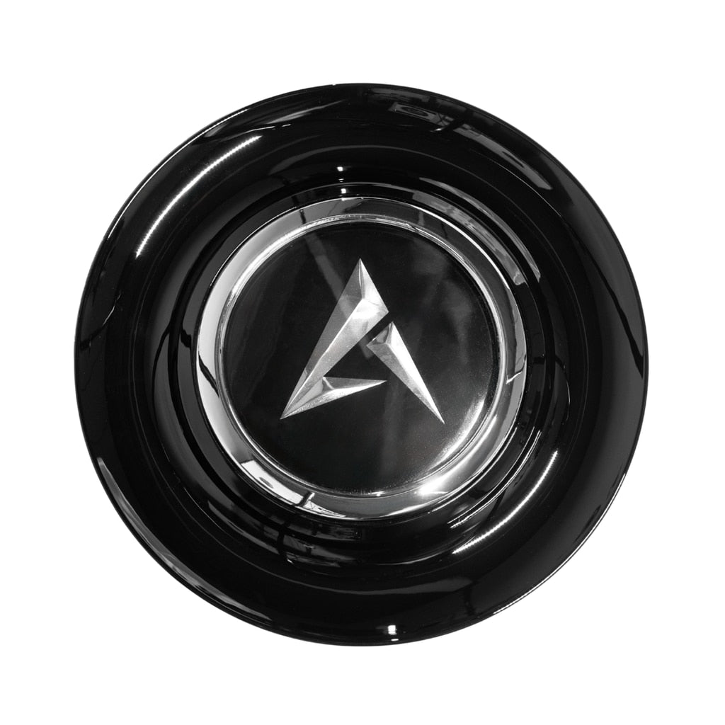 C183BCA02 Armed Center Cap Black+Chrome