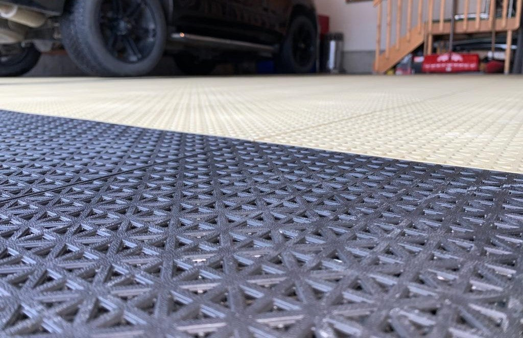 Modular Tile Click System SnapGRID® LX2 Interlocking Modular Tiles – Goliath Products Canada